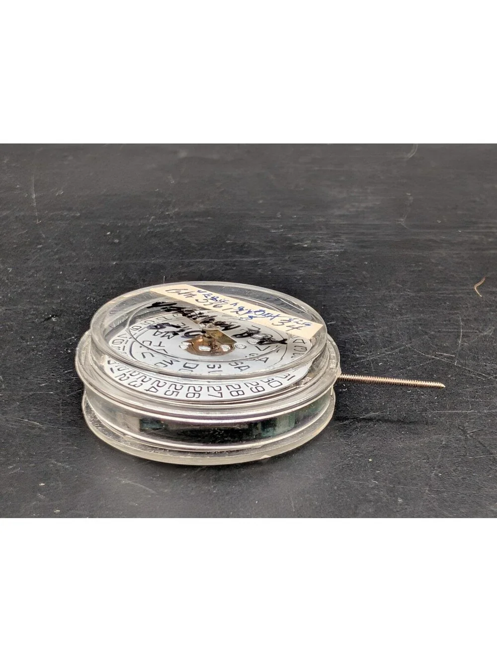 Vintage ETA 536.121 Quartz Watch Movement - Day/Date Calendar Module Untested